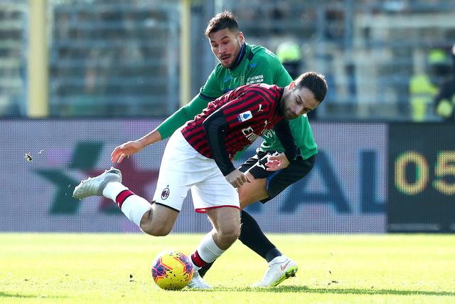 班凯罗32+9+7魔术力克活塞止5连败 黄蜂胜鹈鹕